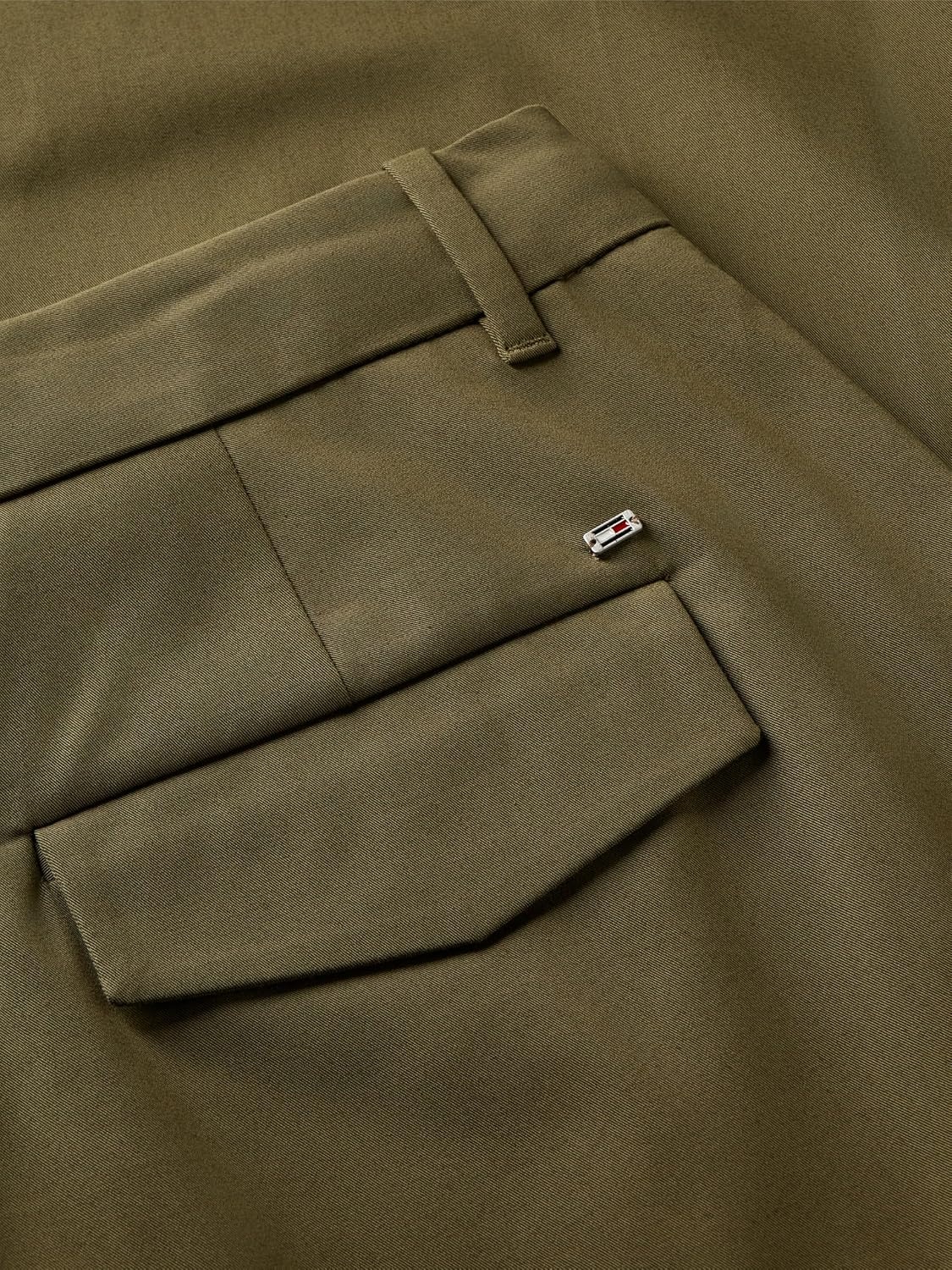 image:imageTommy Hilfiger Womens Casual Cotton Barrel Pleated Chino Pants with StretchUtility Olive