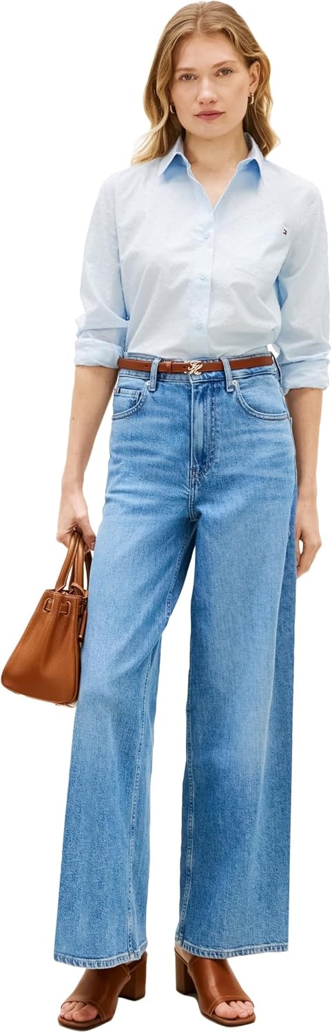 image:imageTommy Hilfiger Womens Cotton Poplin Long Sleeve Button Down Shirt in Regular Fit with Roll Up SleeveBreezy Blue
