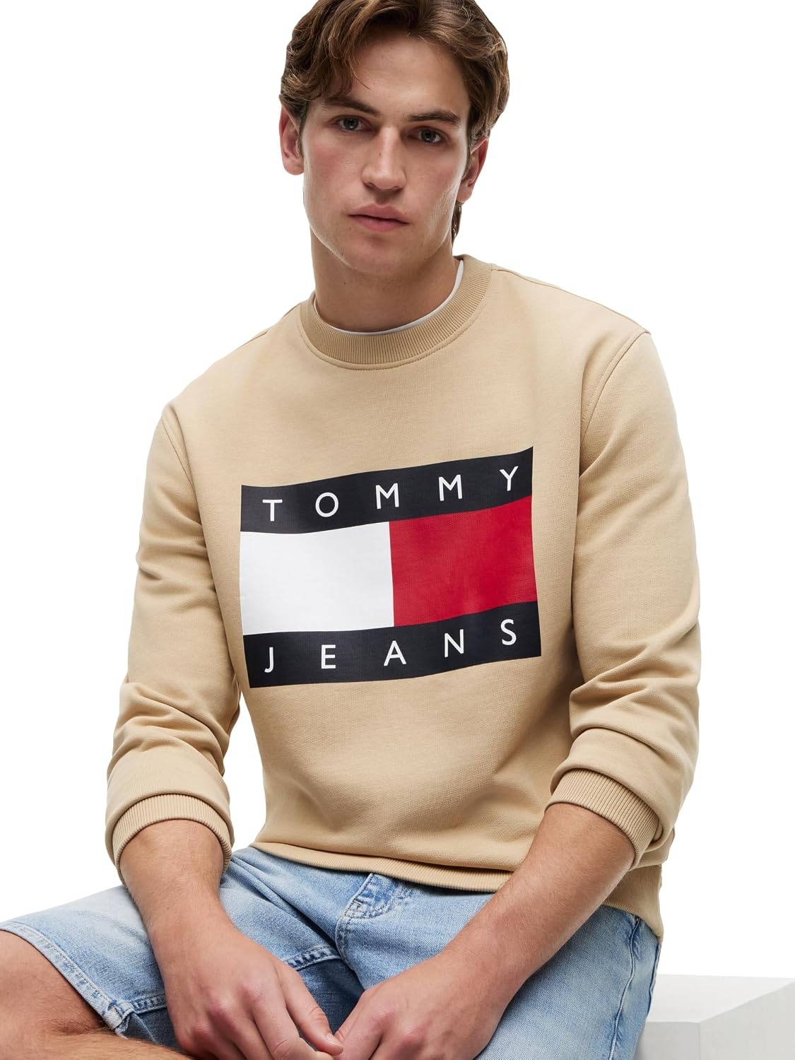 image:imageTommy Jeans Mens Medium Weight Crewneck Sweatshirt With Printed Flag LogoGentle Gold