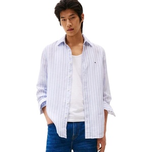 Tommy Hilfiger Men’s Long Sleeve Casual Linen Button Down Shirts in Regular Fit(Breezy Blue / Optic White)