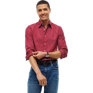 Tommy Hilfiger Men’s Long Sleeve Poplin Shirts in Regular Fit, Men’s Button Down Shirts, Also Available in Big and Tall(Red / Stripe)